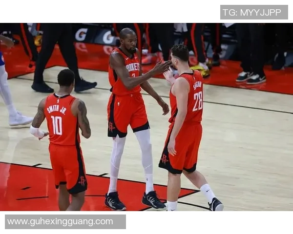 对篮网复出！申京迎好消息，火箭四连胜更稳了，但乌度卡也很担忧