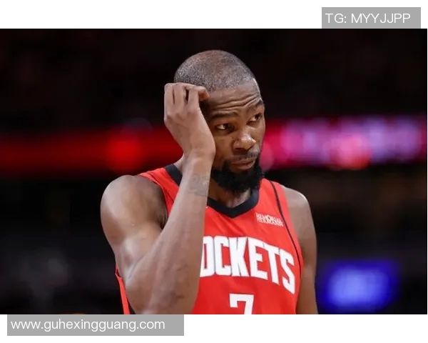 遭遇压制！火箭三分16投仅中3落后10分：杜兰特苦撑，杨瀚森3分3篮板
